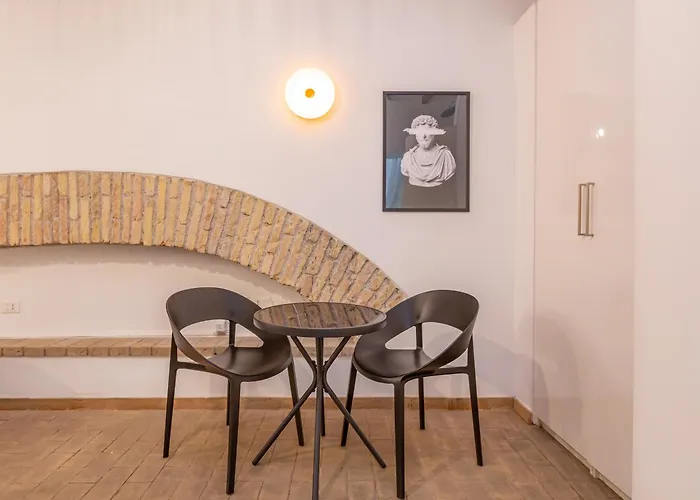 Glam Nest & Garden Colosseum Apartament
